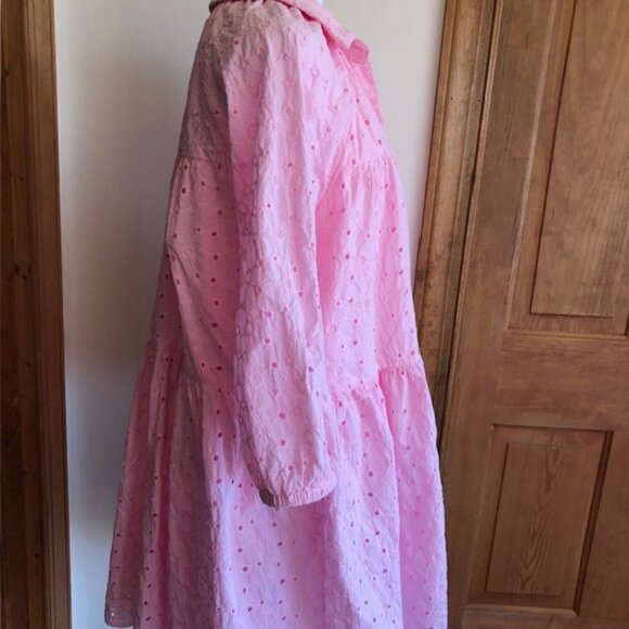 CROWN & IVY Pink Eyelet Tiered Baby Doll 3/4 Sleeve Dress Medium - Picture 9 of 16